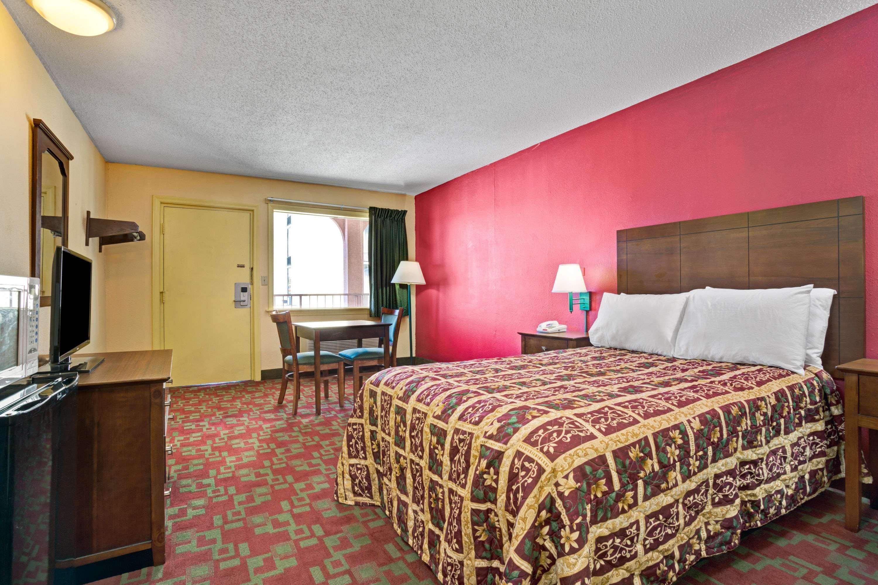 Days By Wyndham Elizabeth Elizabeth City